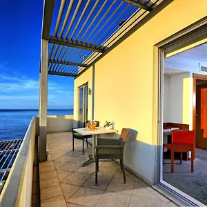 https://atrion.rethymnohotels.net
