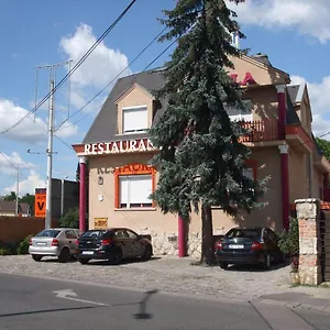 Attila Budapeşte